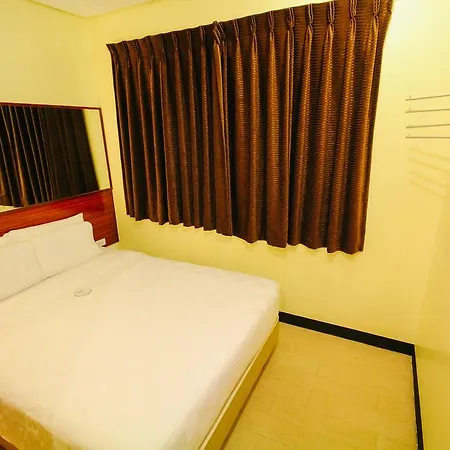 Go Hotels Tacloban Exterior photo
